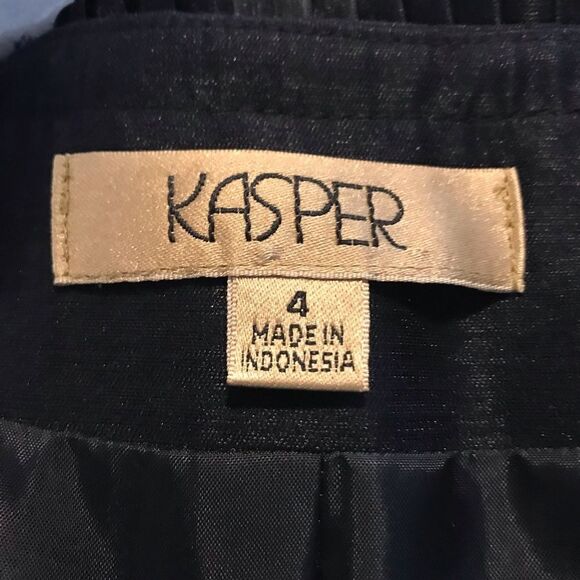 Kasper Blazer Women's Size 4 Black Floral Accents Short Sleeves Ruffles - Picture 7 of 8